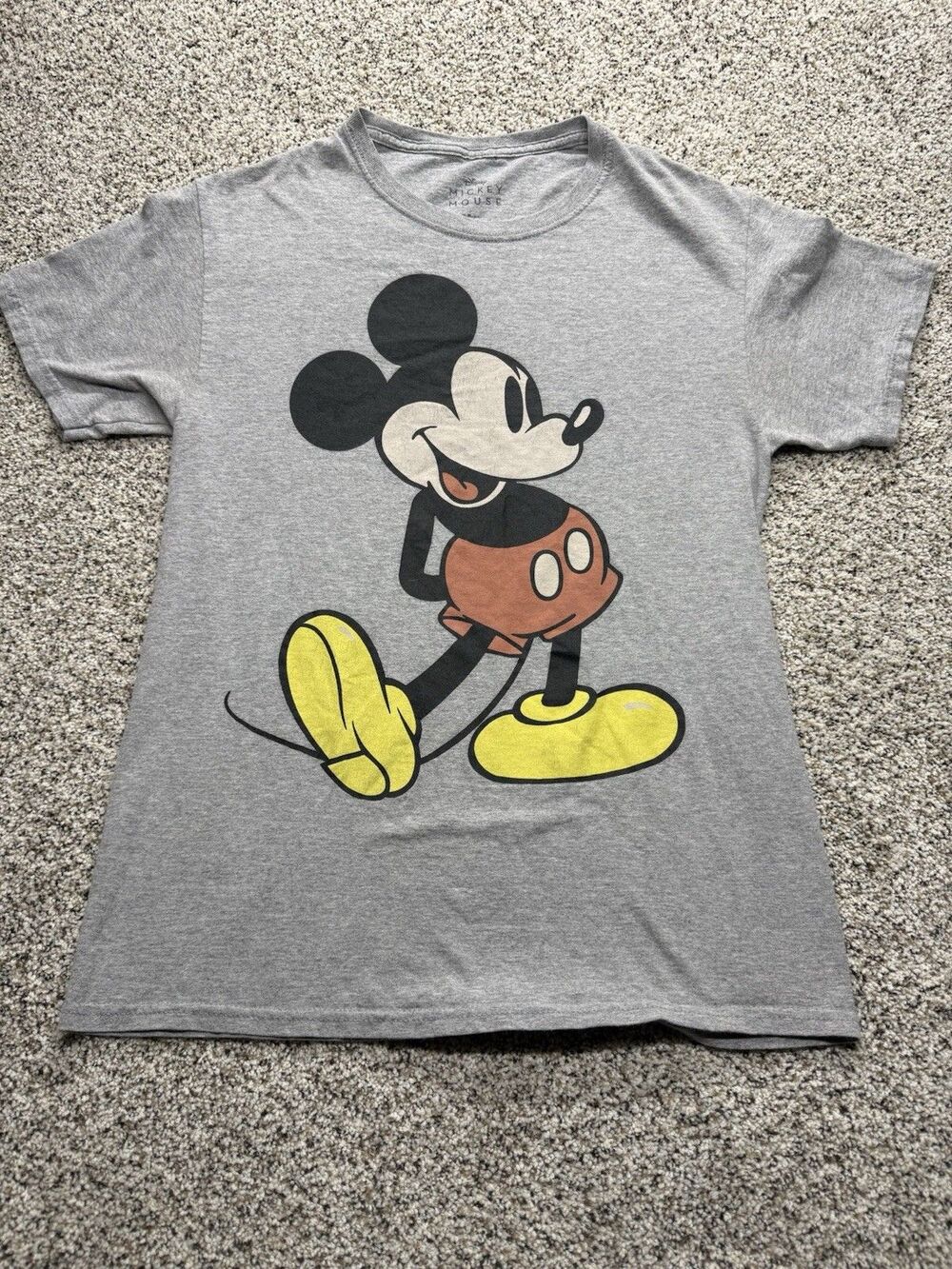 Disney Mickey Mouse Graphic T-Shirt Gray Short Sleeve Adult Men’s Size Large